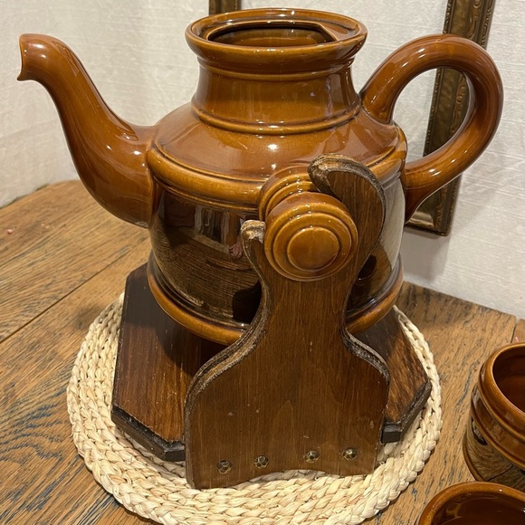 🤎Céramique de Beauce – Tilt teapot set with 3 mugs – 1977–78 Colonial Series - Picture 2 of 15